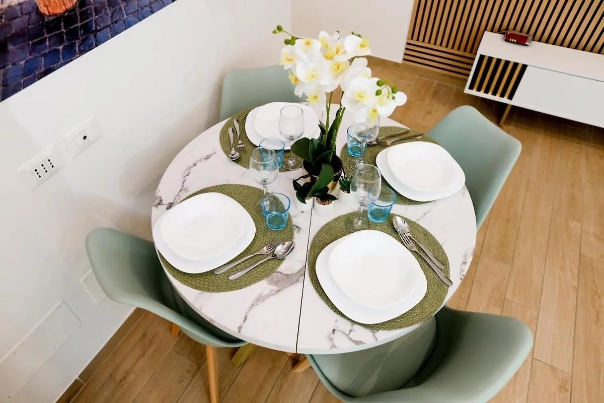 Cozy Suite With Private Patio In Vatican Appiano Rom 0*,  Italien