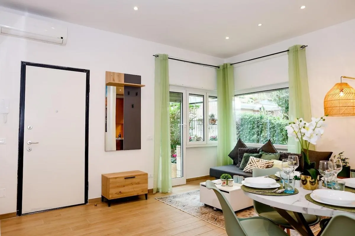Cozy Suite With Private Patio In Vatican Appiano Rome